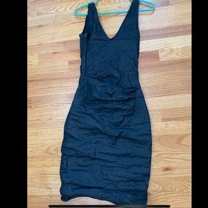 Nicole Miller Dress seize 4